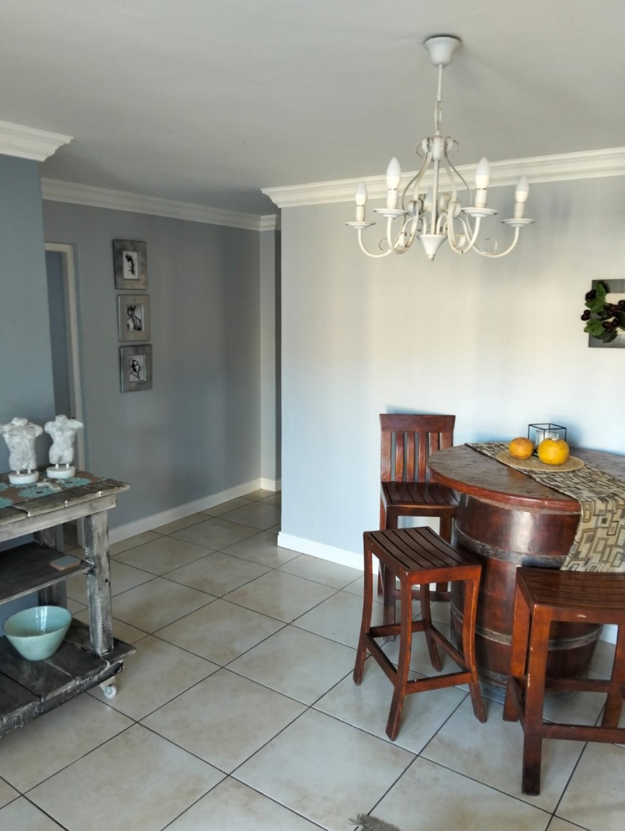 To Let 3 Bedroom Property for Rent in Ferreira Town Eastern Cape